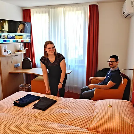 Gaestehaus Wagner Guest house Bad Krozingen
